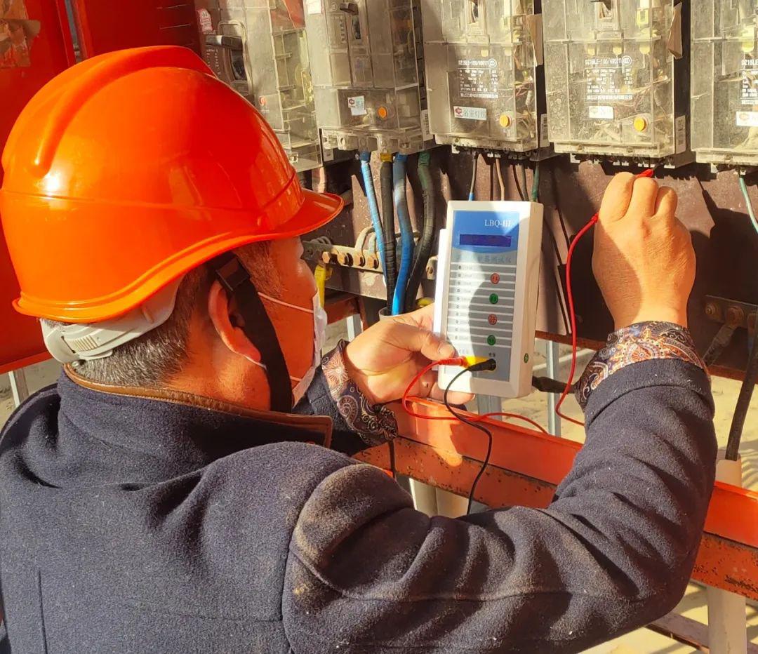 第三項目部深入開展機電設備接地隱患大排查，筑牢安全生產(chǎn)防線